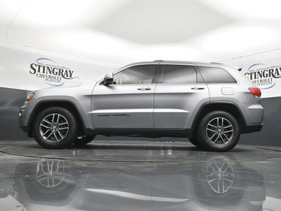 2018 Jeep Grand Cherokee Laredo E 4x2