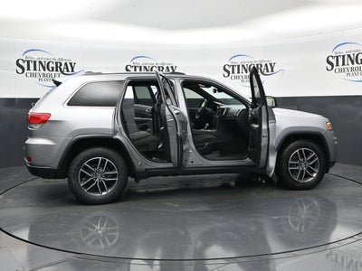 2018 Jeep Grand Cherokee Laredo E 4x2