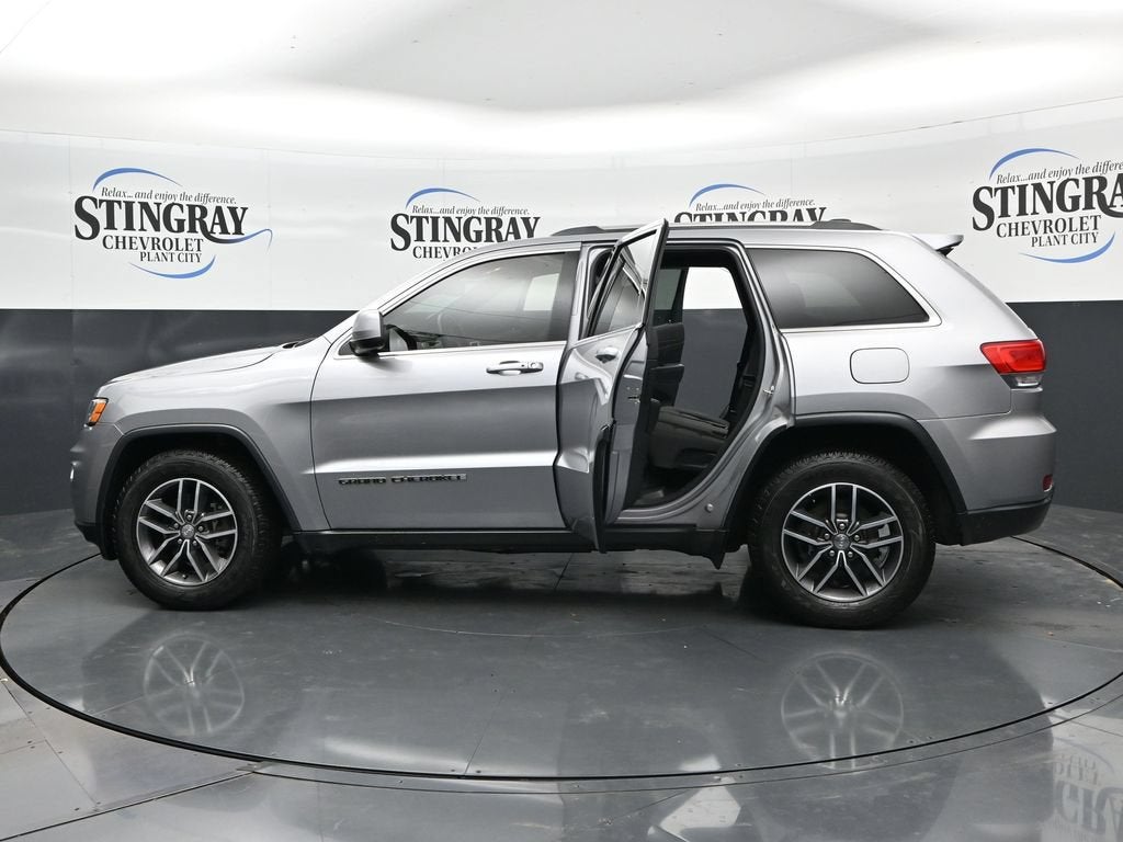 2018 Jeep Grand Cherokee Laredo E 4x2