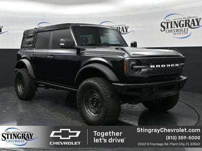2023 Ford Bronco Base