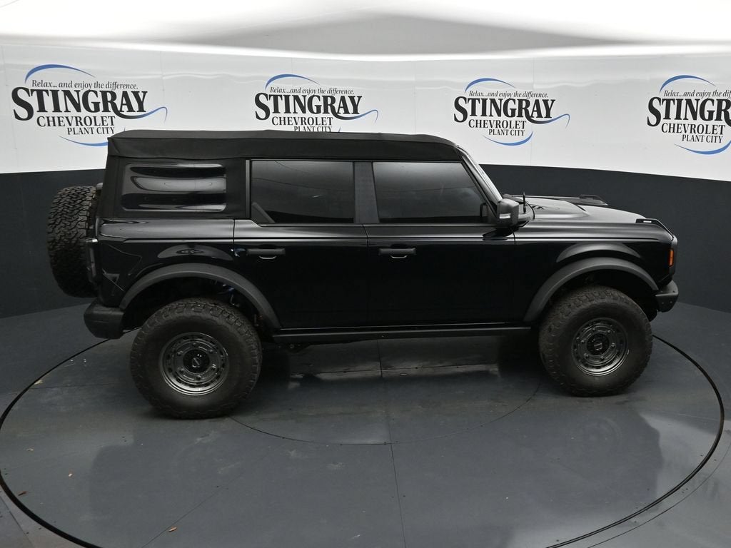2023 Ford Bronco Base