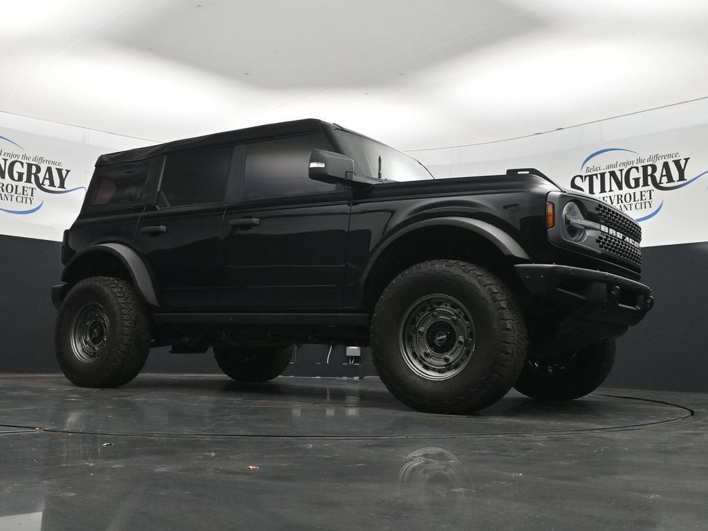 2023 Ford Bronco Base