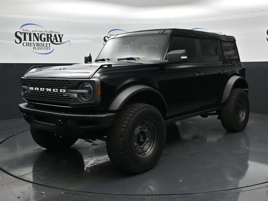 2023 Ford Bronco Base