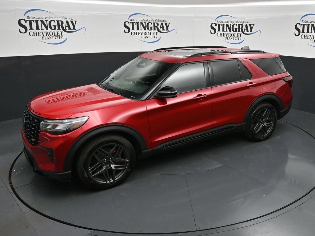 2025 Ford Explorer ST