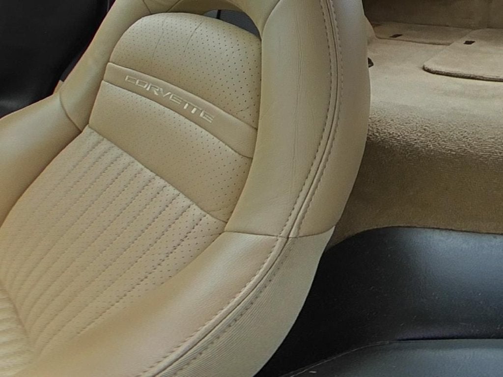2004 Chevrolet Corvette NA