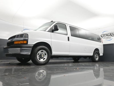 2025 Chevrolet Express Passenger 1LT