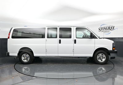 2025 Chevrolet Express Passenger 1LT