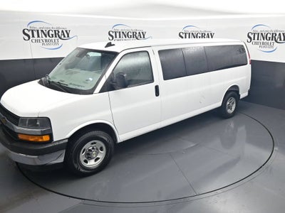 2025 Chevrolet Express Passenger 1LT