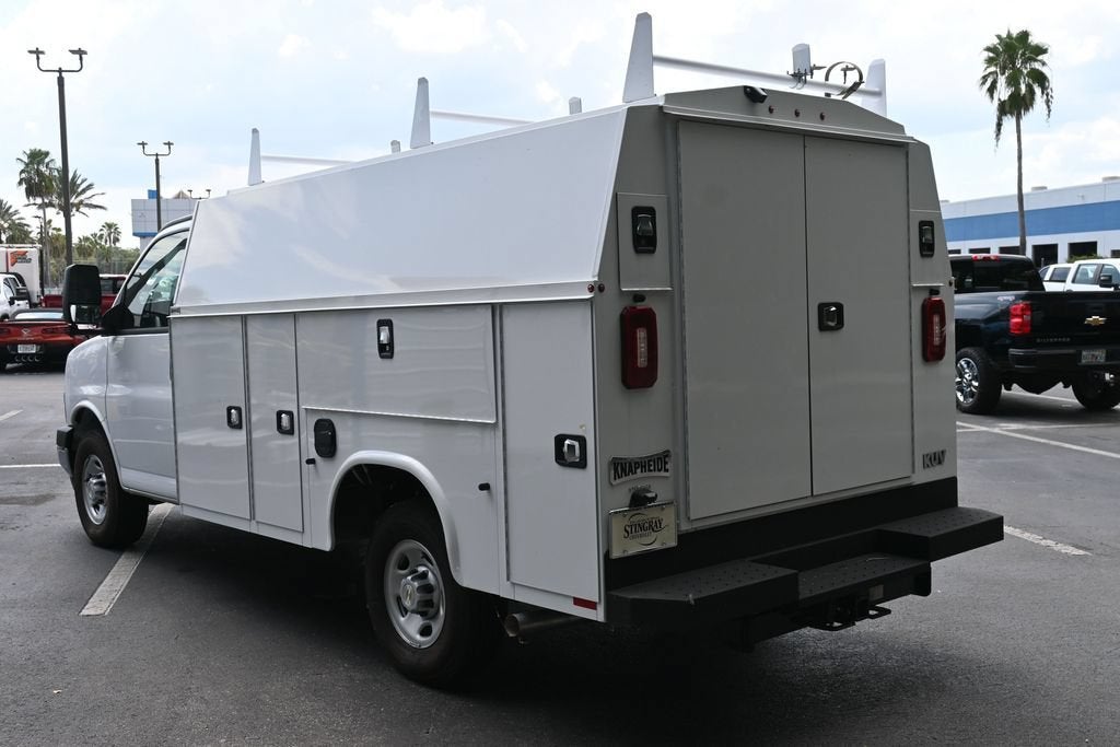 2025 Chevrolet Express Cutaway 3500 1WT