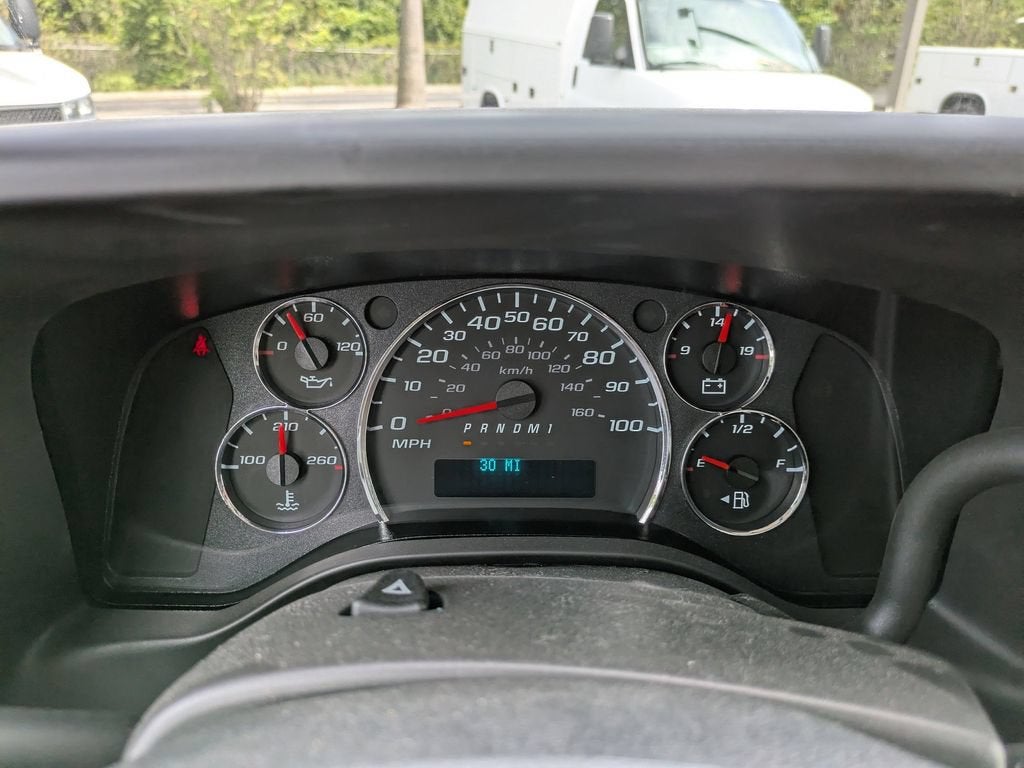 2025 Chevrolet Express Cutaway 3500 1WT