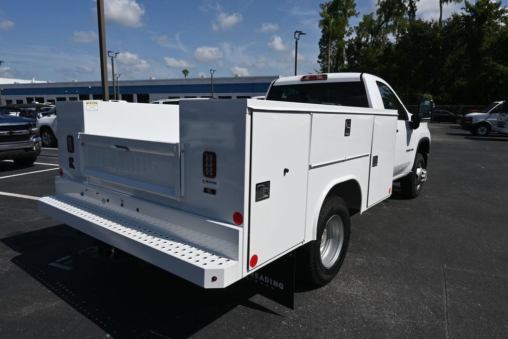 2025 Chevrolet Silverado 3500 HD Chassis Cab Work Truck