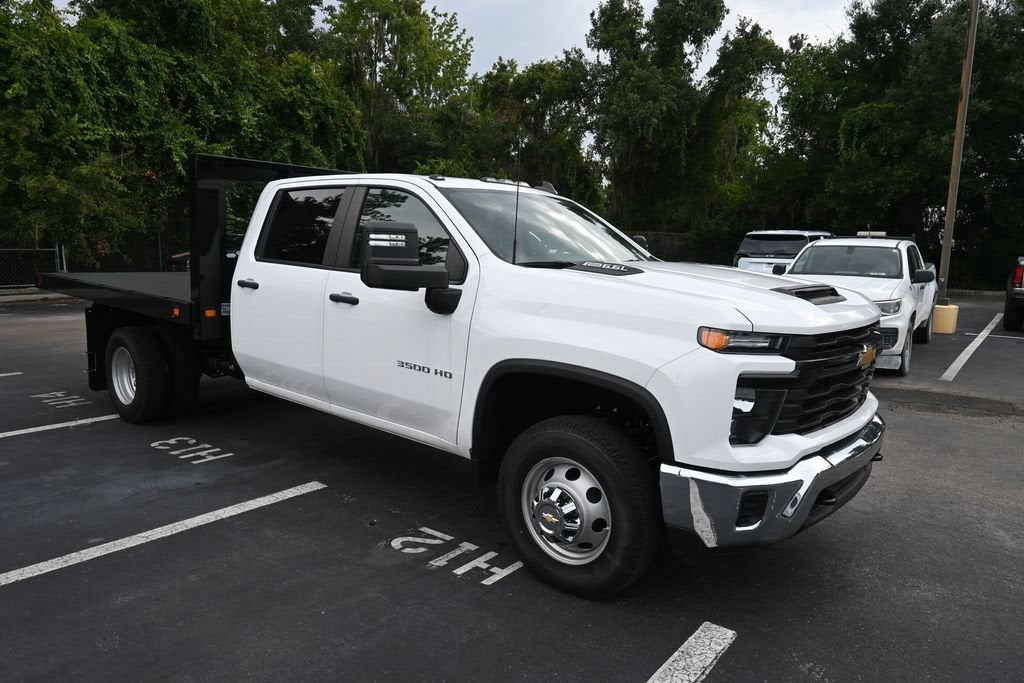2025 Chevrolet Silverado 3500 HD Chassis Cab Work Truck