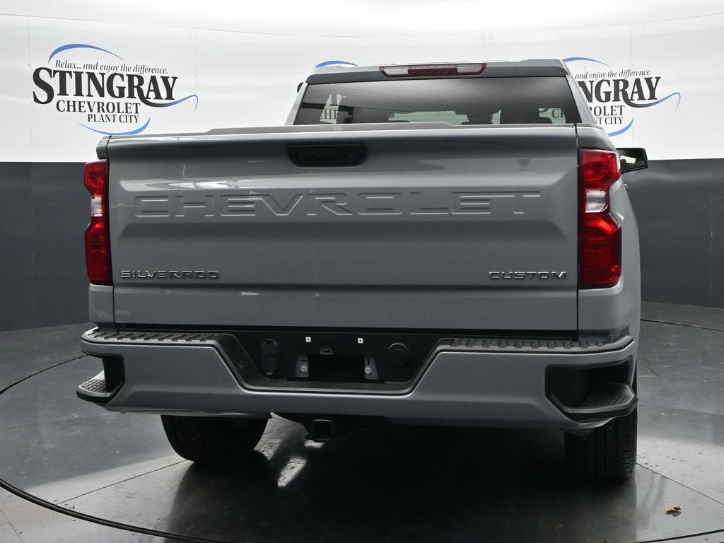 2025 Chevrolet Silverado 1500 Custom