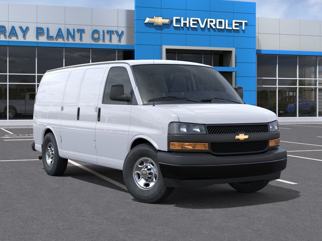 2026 Chevrolet Express Cargo 1WT