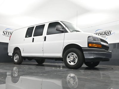 2025 Chevrolet Express Cargo WT