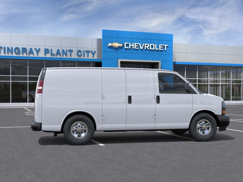 2026 Chevrolet Express Cargo 1WT