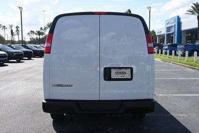2025 Chevrolet Express Cargo WT