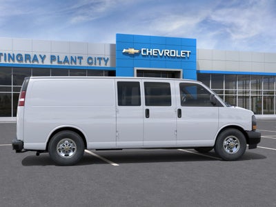 2025 Chevrolet Express Cargo WT