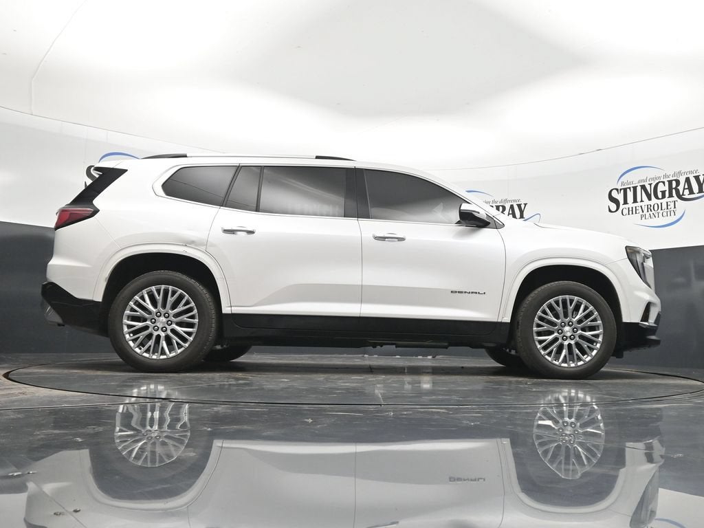2025 GMC Acadia Denali