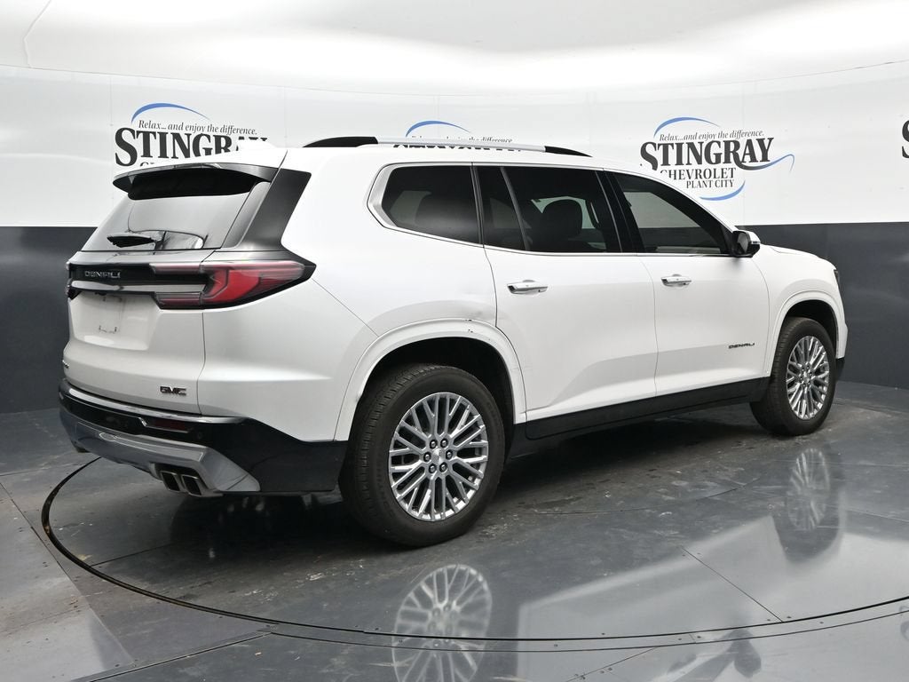 2025 GMC Acadia Denali