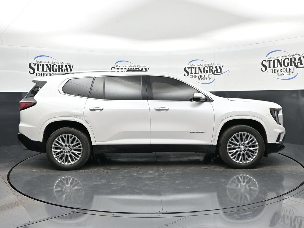 2025 GMC Acadia Denali