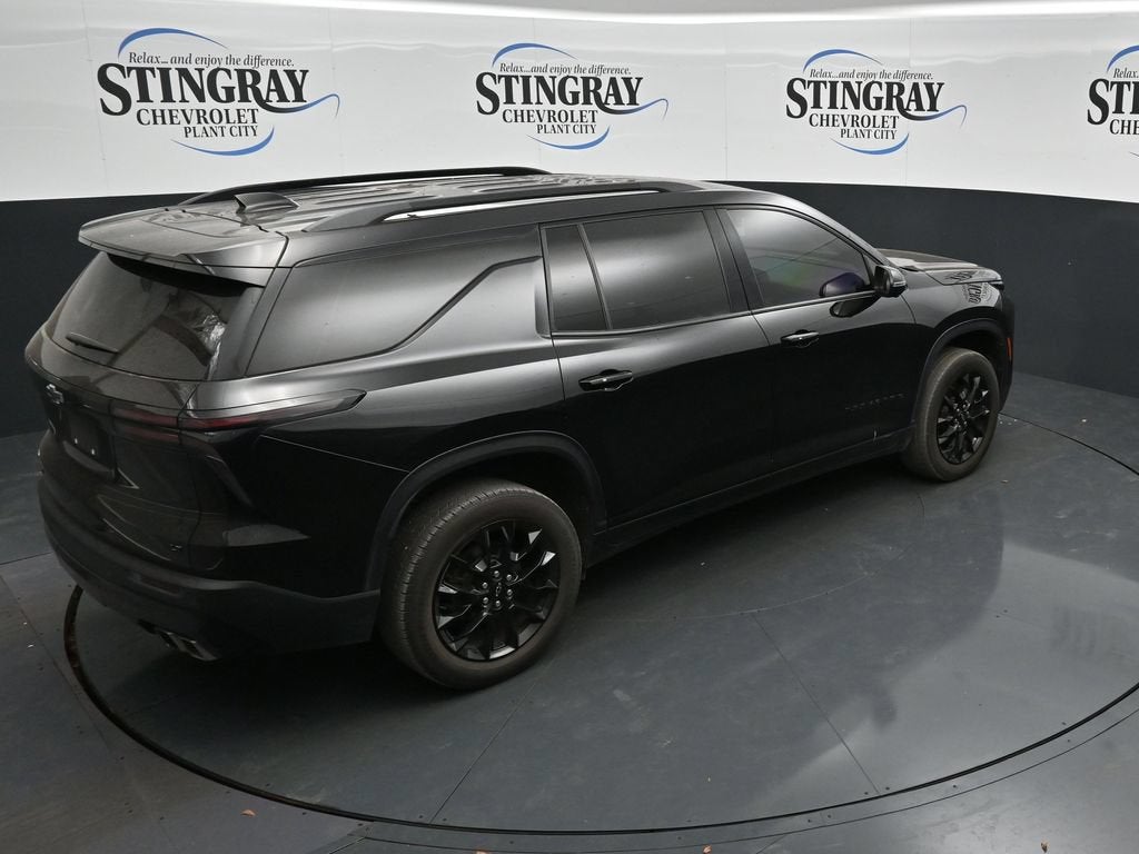 2024 Chevrolet Traverse LT