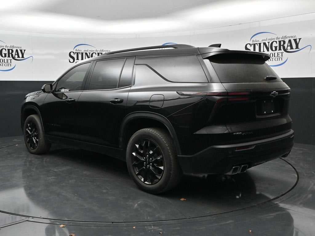 2024 Chevrolet Traverse LT