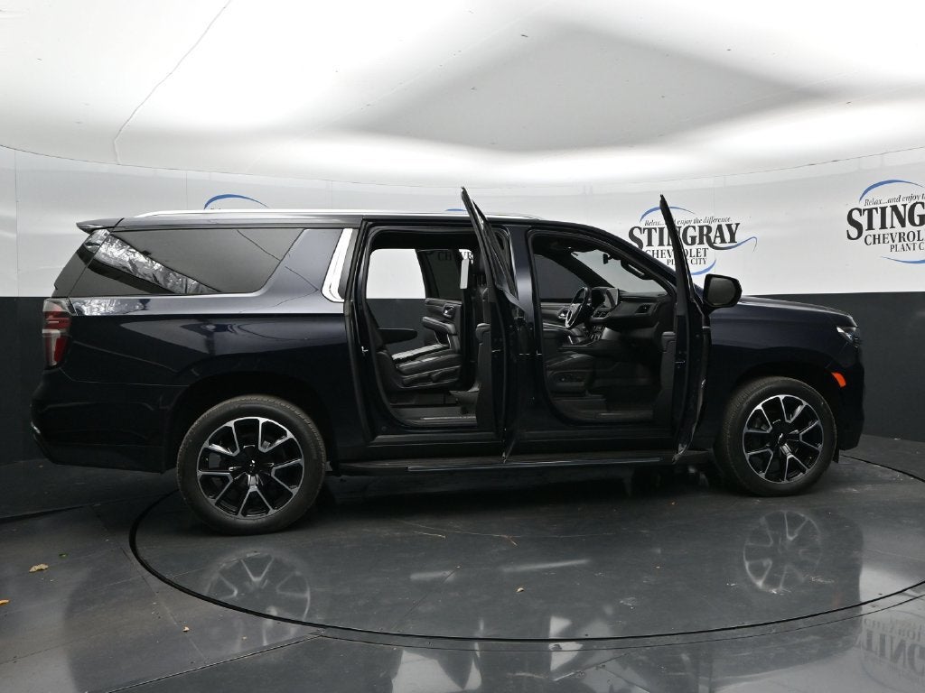 2021 Chevrolet Suburban LT