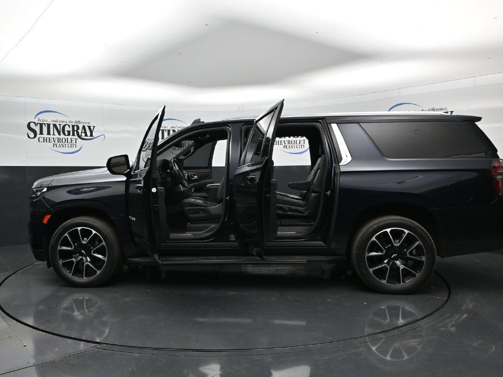 2021 Chevrolet Suburban LT