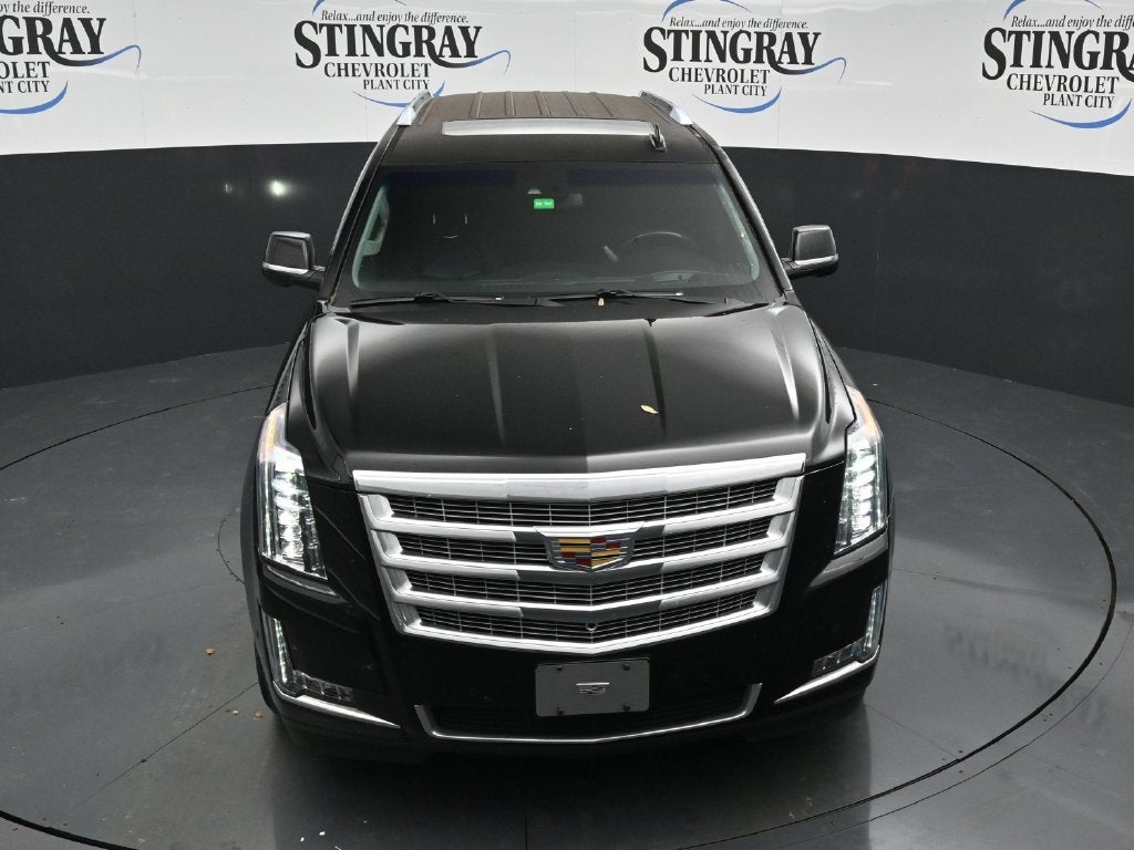 2017 Cadillac Escalade Luxury