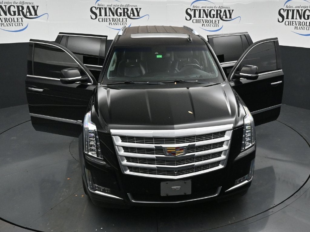 2017 Cadillac Escalade Luxury
