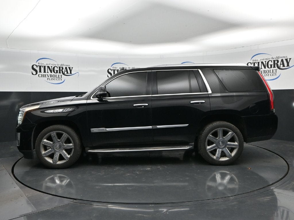 2017 Cadillac Escalade Luxury