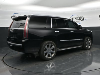 2017 Cadillac Escalade Luxury