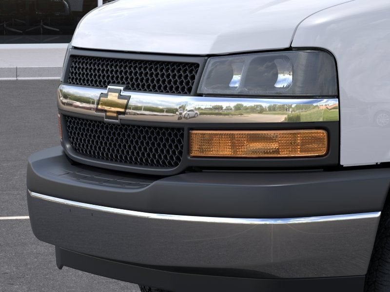 2026 Chevrolet Express Cutaway 3500 Work Van