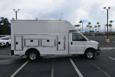 2026 Chevrolet Express Cutaway 3500 Work Van