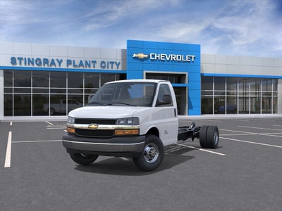 2026 Chevrolet Express Cutaway 3500 1WT
