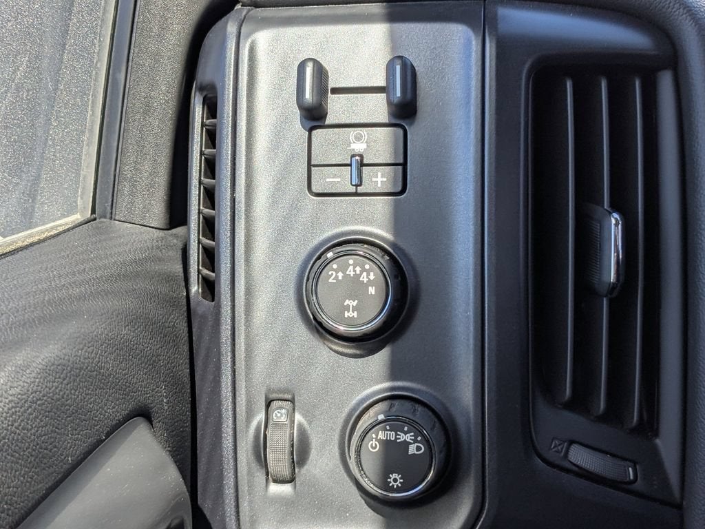 2024 Chevrolet Silverado 5500 HD Work Truck