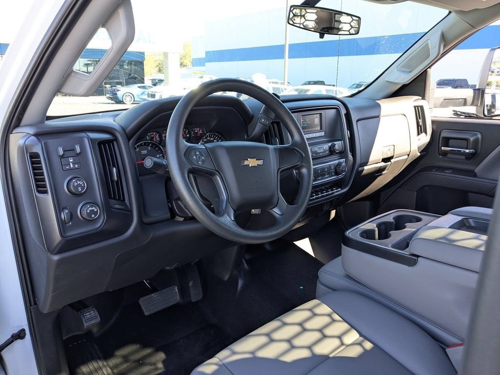 2024 Chevrolet Silverado 5500 HD Work Truck