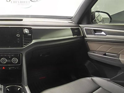 2022 Volkswagen Atlas Cross Sport 2.0T SEL R-Line