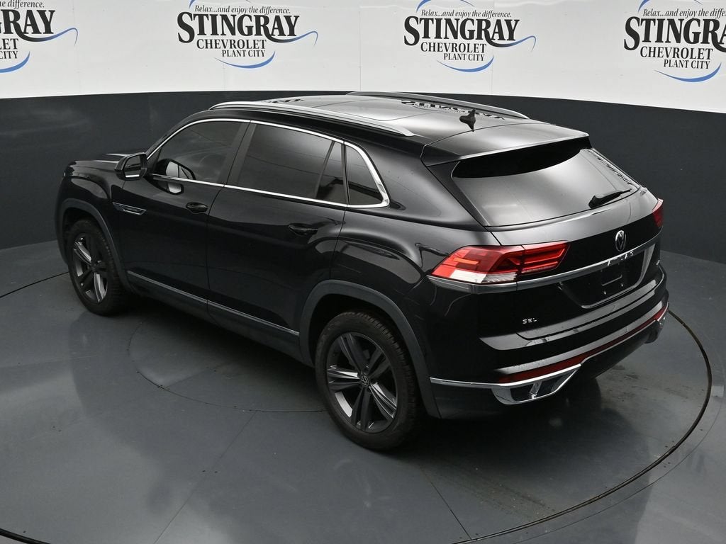 2022 Volkswagen Atlas Cross Sport 2.0T SEL R-Line