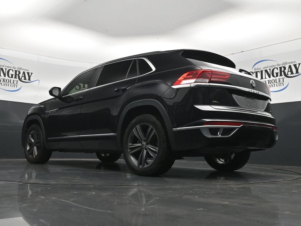2022 Volkswagen Atlas Cross Sport 2.0T SEL R-Line