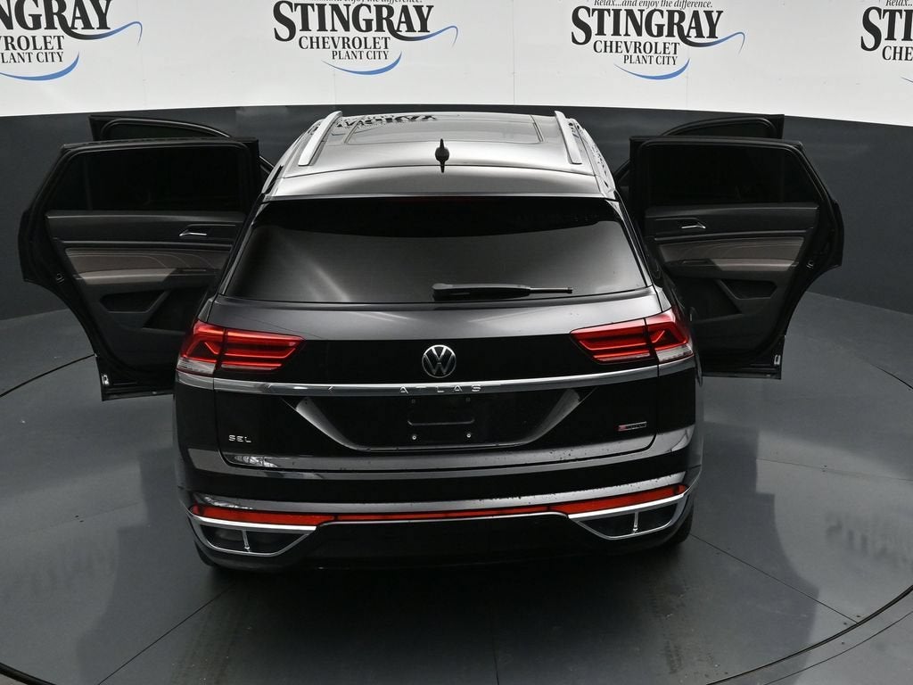 2022 Volkswagen Atlas Cross Sport 2.0T SEL R-Line