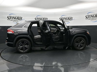 2022 Volkswagen Atlas Cross Sport 2.0T SEL R-Line