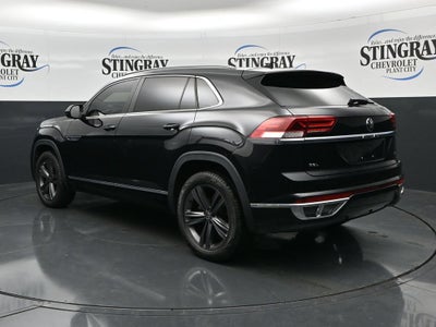 2022 Volkswagen Atlas Cross Sport 2.0T SEL R-Line