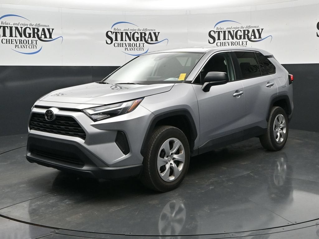 2024 Toyota RAV4 LE