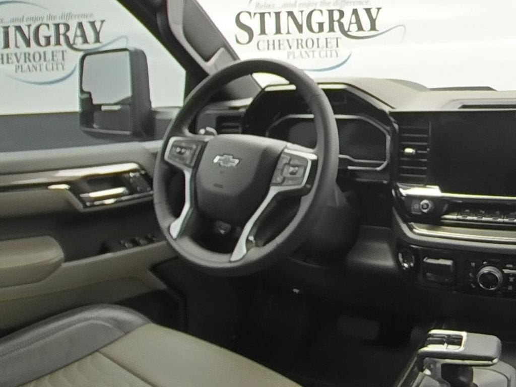 2025 Chevrolet Silverado 1500 ZR2