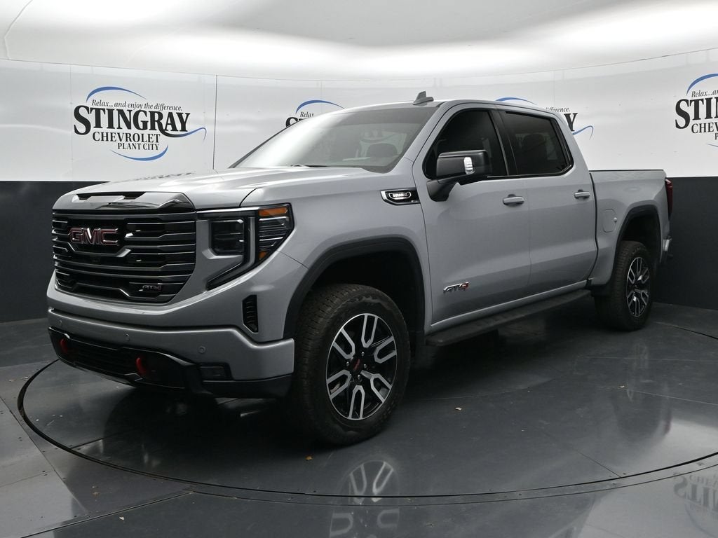 2025 GMC Sierra 1500 AT4