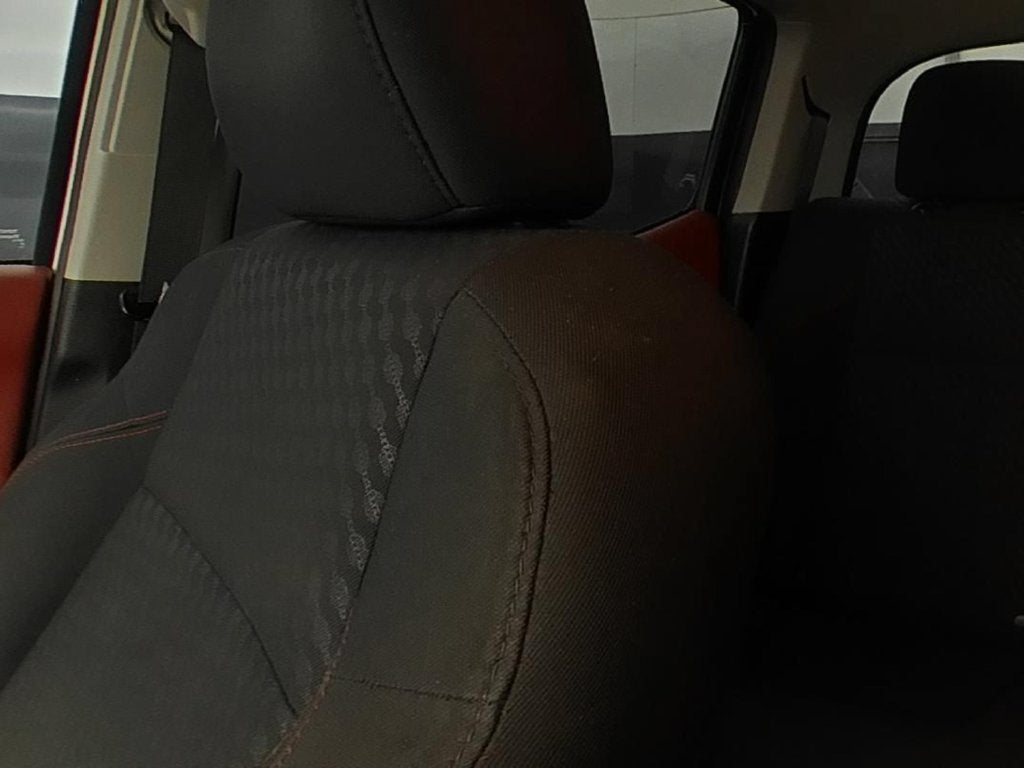 2022 Toyota Tacoma 2WD SR5