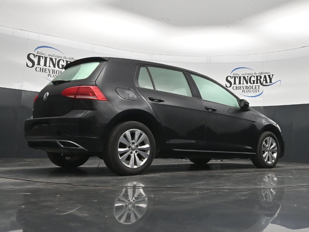 2020 Volkswagen Golf TSI