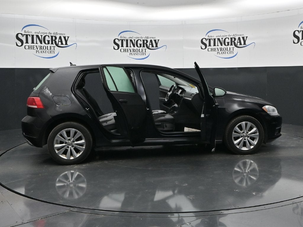 2020 Volkswagen Golf TSI